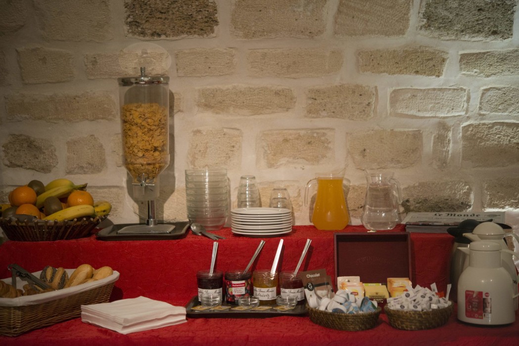 Hotel De Reims 31/91