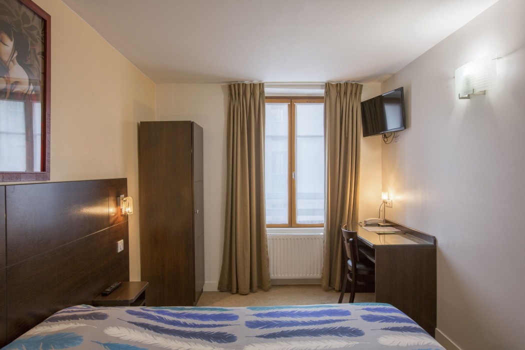Hotel De Reims 64/91