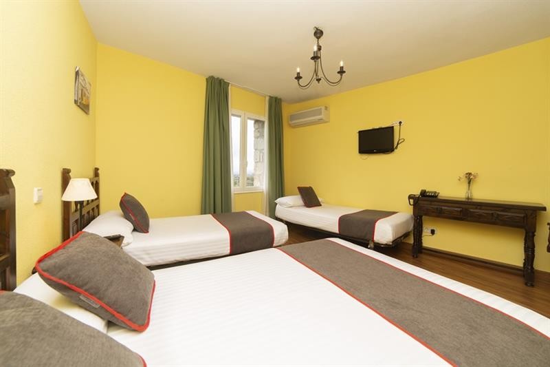 Oyo Hotel Mavi 24/47
