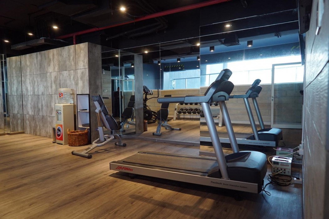 Grand Swiss-Belhotel Darmo 26/62