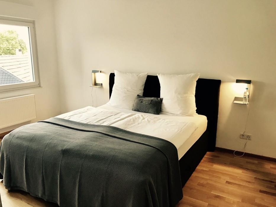 Graf-Adolf Apartments 20/69