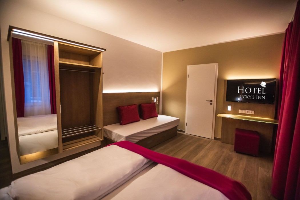 Hotel Luckys Inn Gmbh 21/50