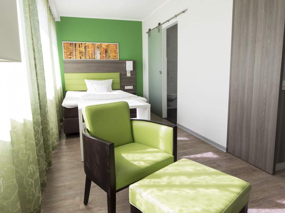 Bonnox Boardinghouse & Hotel 37/61