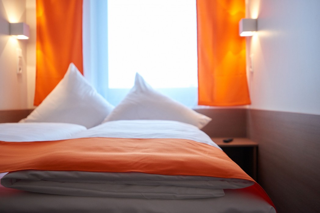 Mcdreams Hotel Monchengladbach 17/21