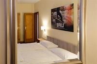 Euro Youth Hotel Munich 29/64