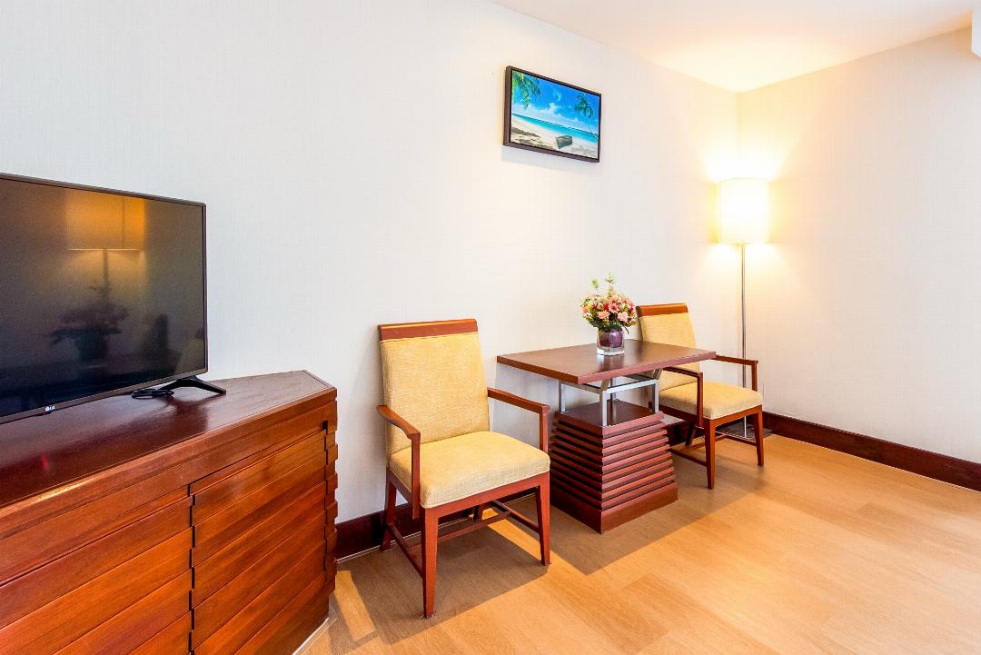 FAMILY SUITE
