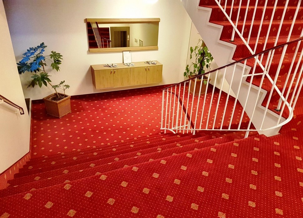 St. Joseph Hotel 47/80