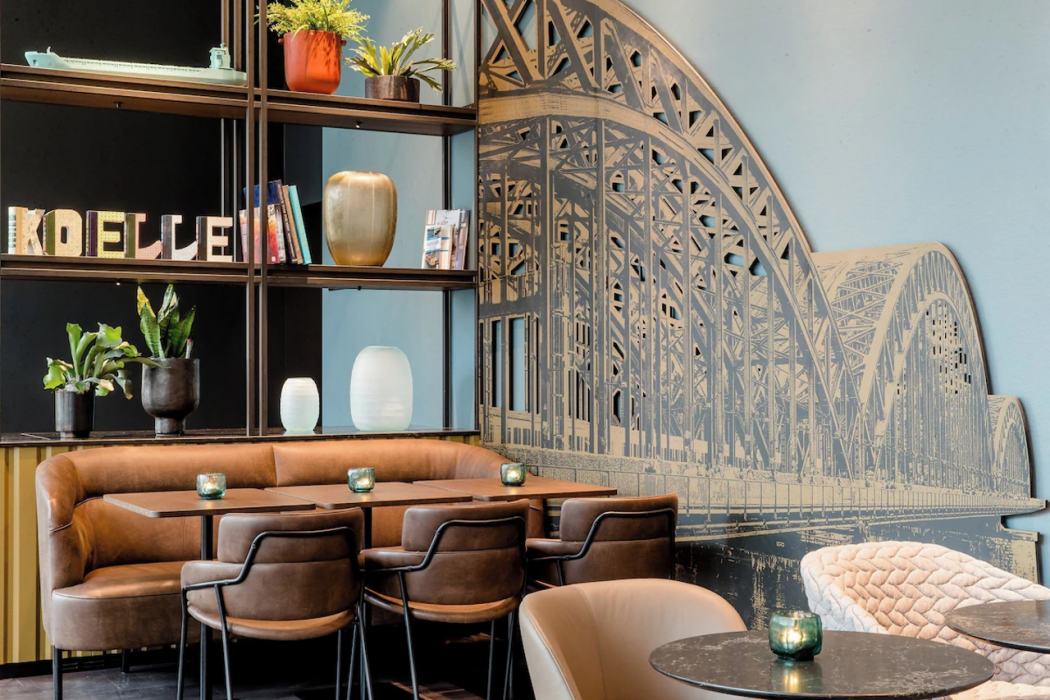 Motel One Köln-Altstadt 17/46
