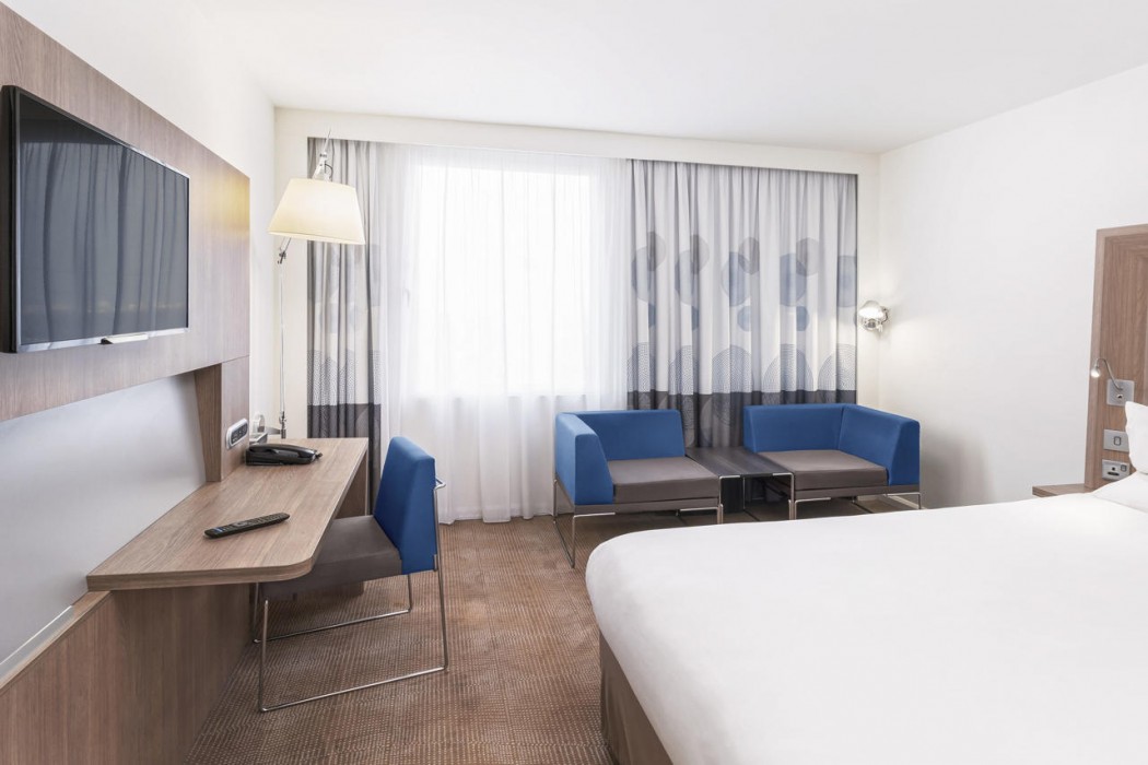 Novotel London Excel 11/60