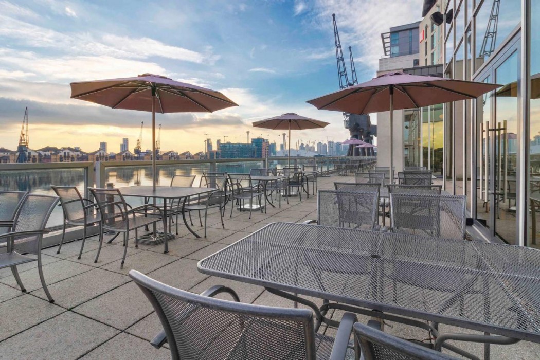 Novotel London Excel 25/60