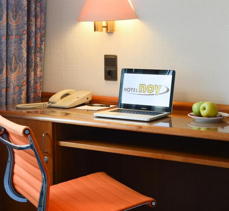 Hotel Noy 18/30