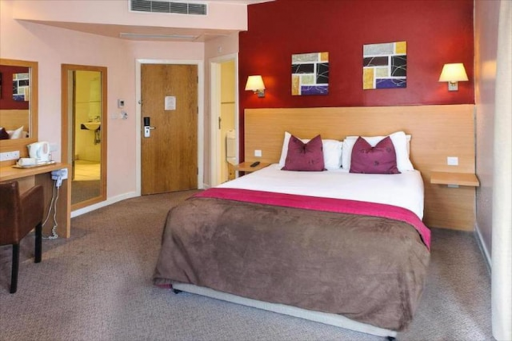 OYO Luton Hotel 6/15