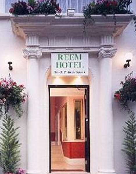 Reem Hotel 4/65