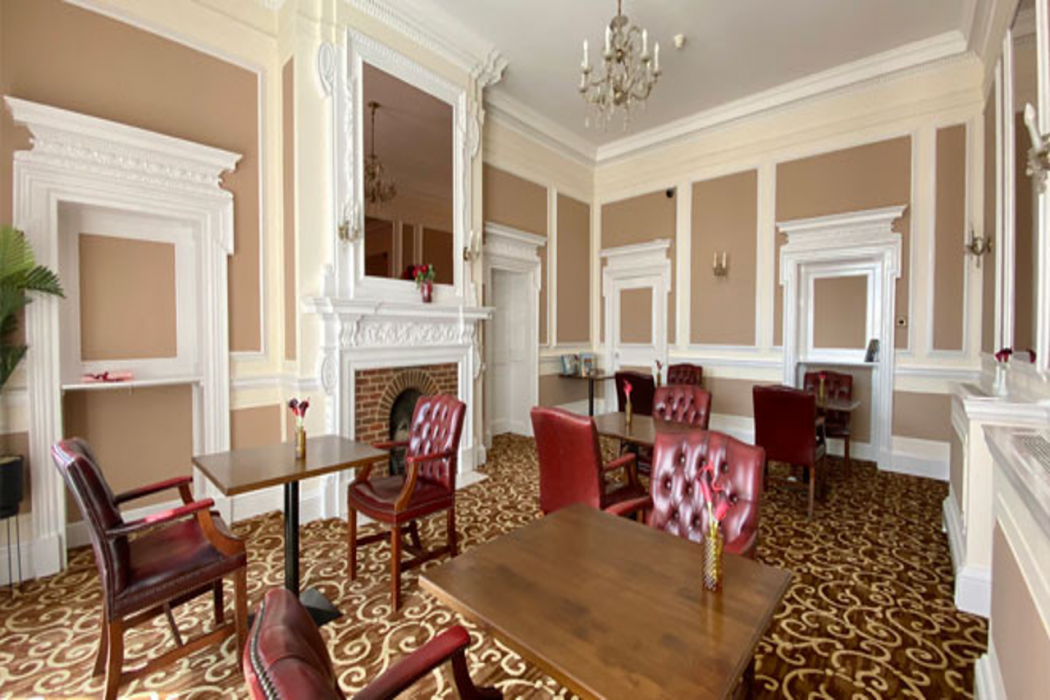 Russ Hill Hotel Gatwick 29/62