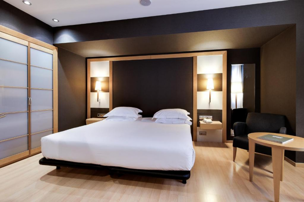 Hotel Barcelona Universal 14/25