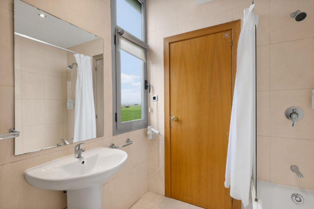 B&B HOTEL Barcelona Mollet Porta de Gallecs 17/36