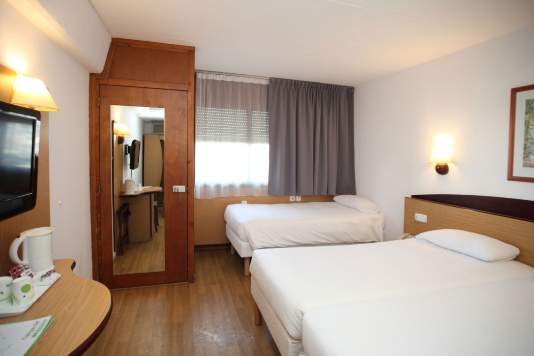 Travelodge Barcelona del Valles 11/55