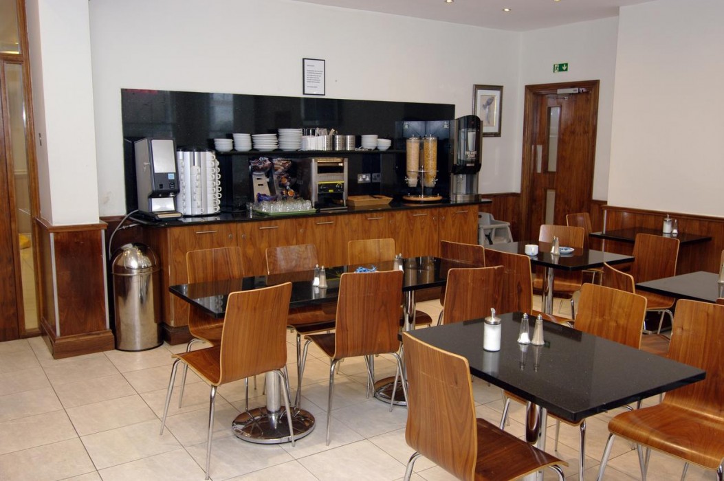 Westbury Hotel 31/57