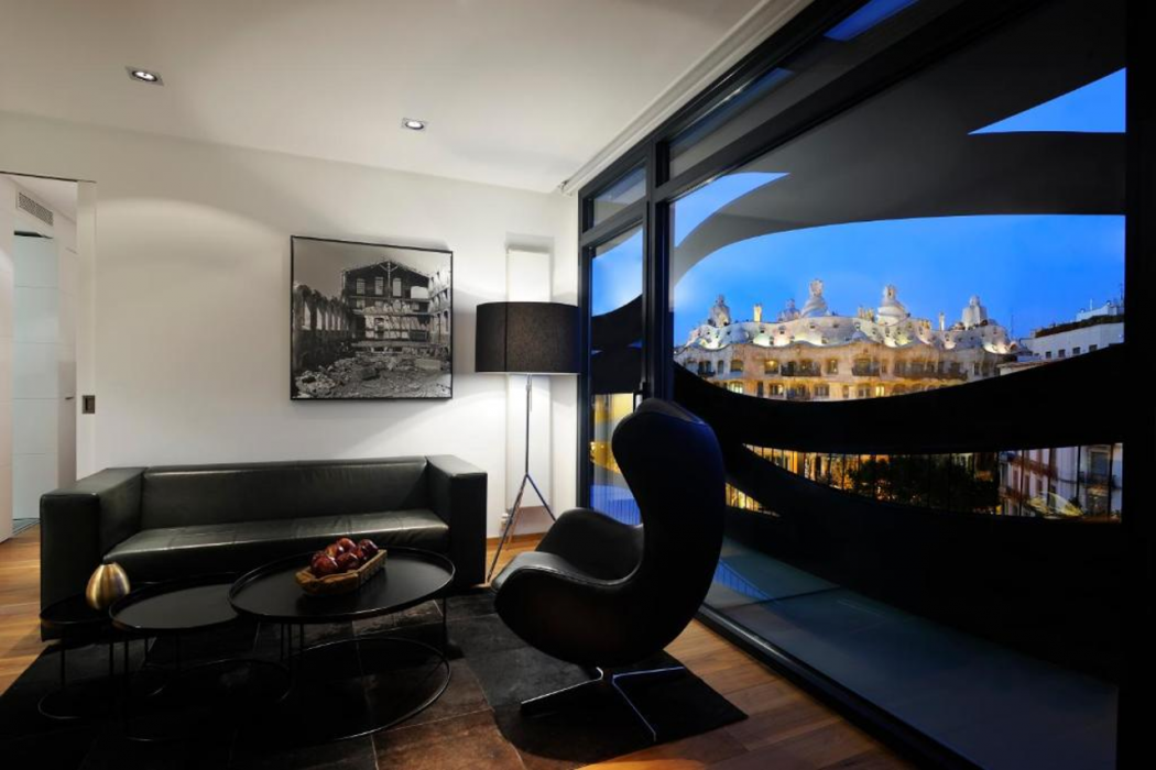 Suites Avenue 15/46