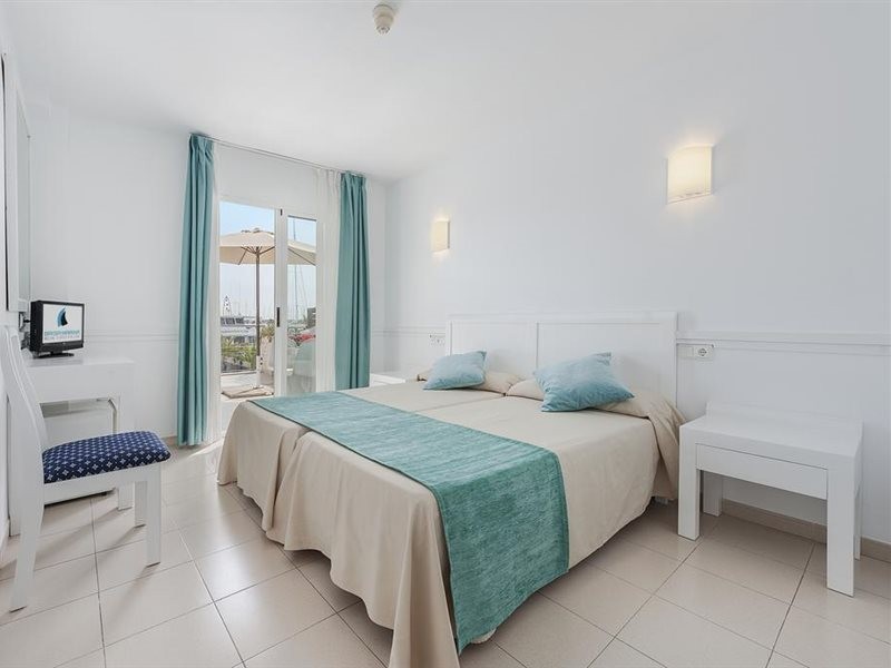 Brisa Marina Hotel 18/25