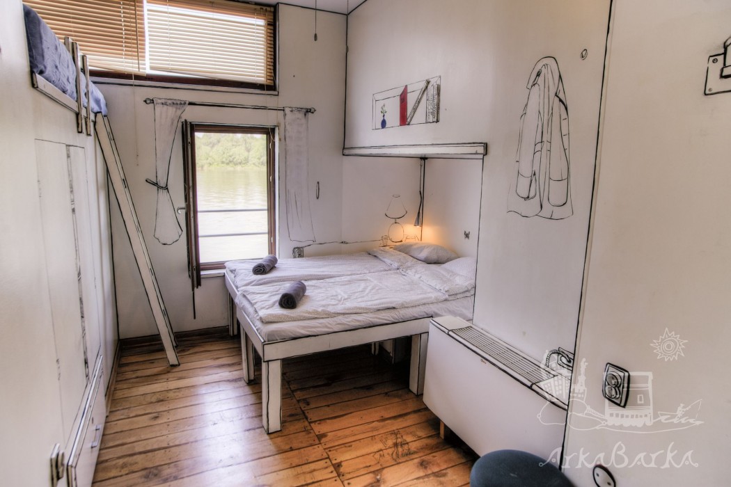 Arkabarka Floating Hostel And Apartments 45/83