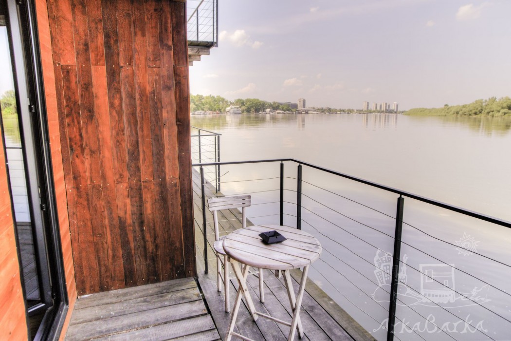 Arkabarka Floating Hostel And Apartments 46/83