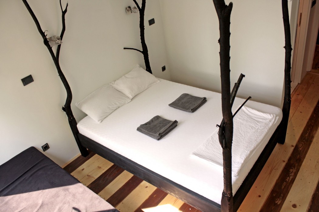 Arkabarka Floating Hostel And Apartments 20/83