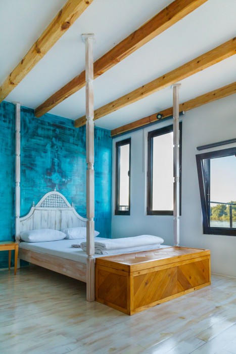 Arkabarka Floating Hostel And Apartments 36/83