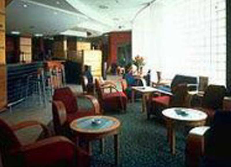 Holiday Inn Express London - City by IHG 9/35
