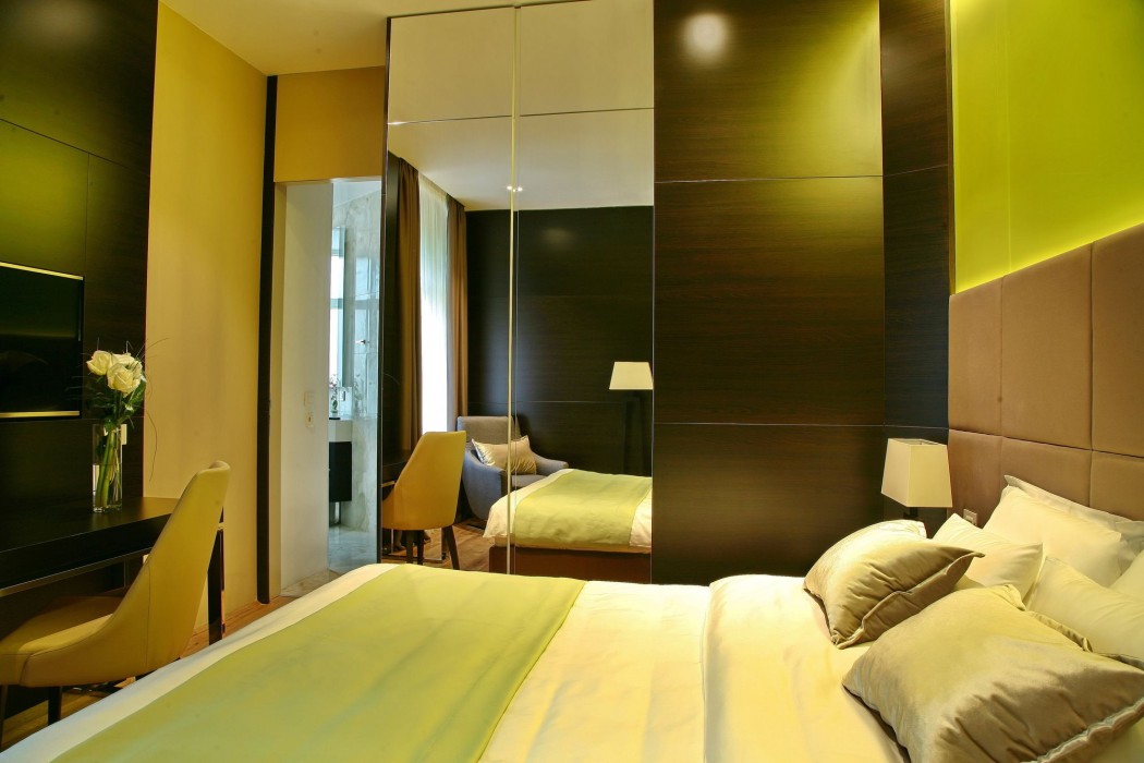 Maccani Luxury Suites 65/85