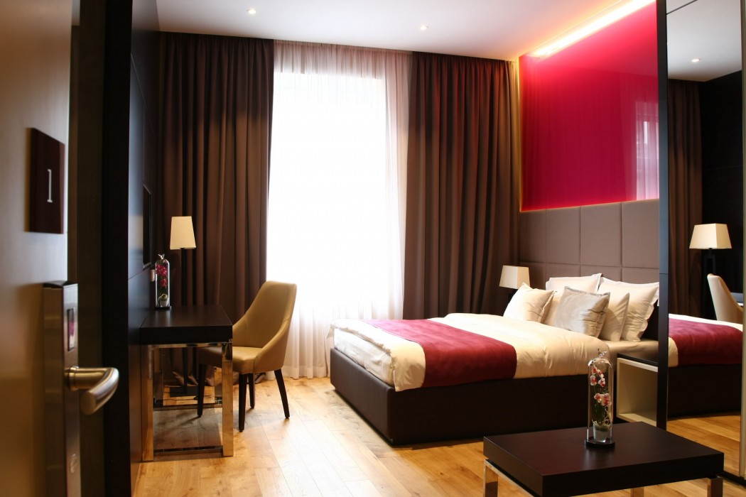 Maccani Luxury Suites 57/85