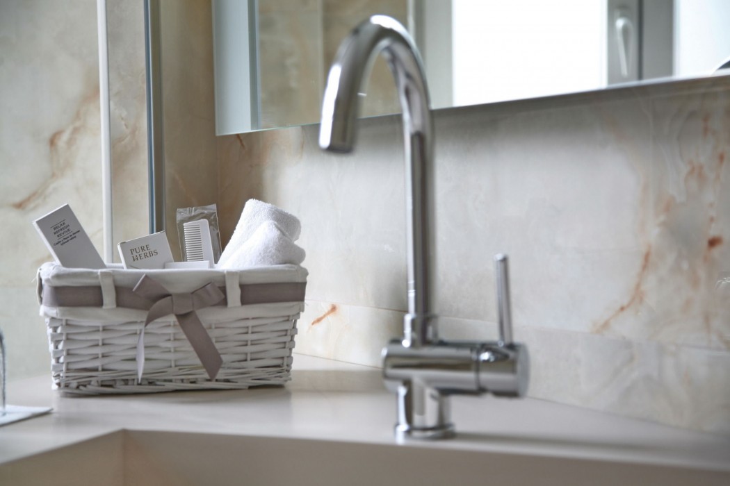 Maccani Luxury Suites 60/85