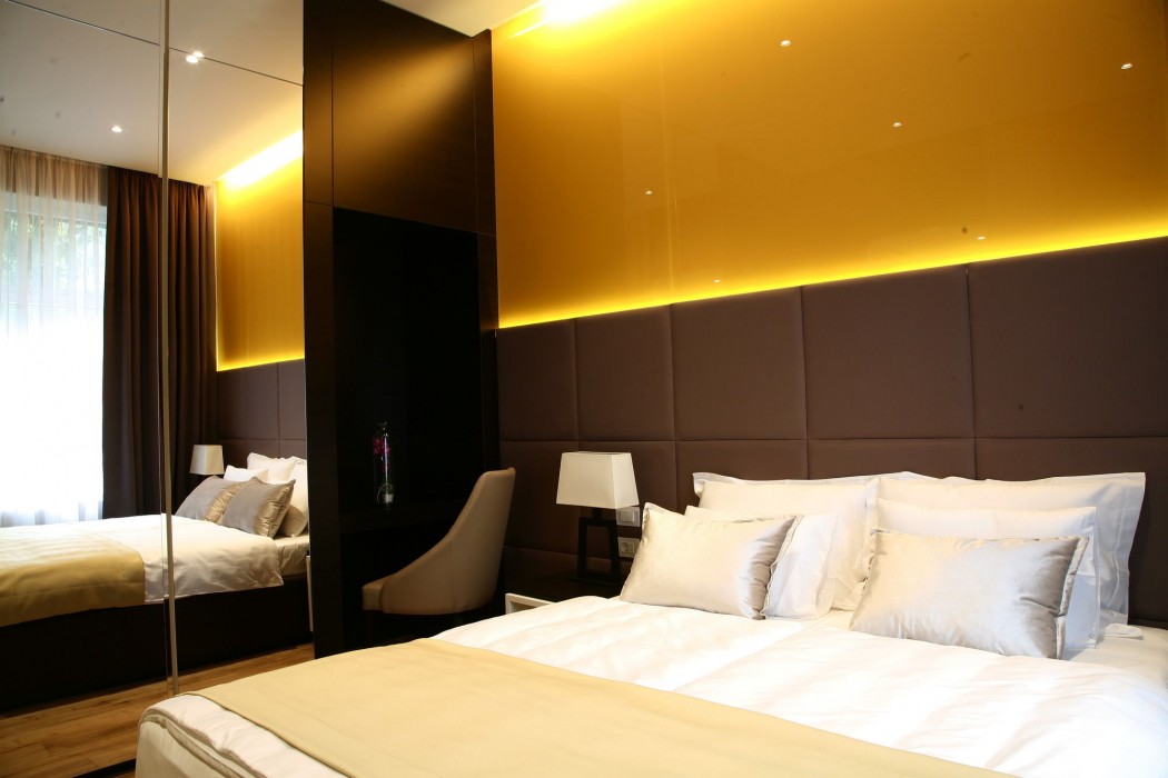 Maccani Luxury Suites 55/85