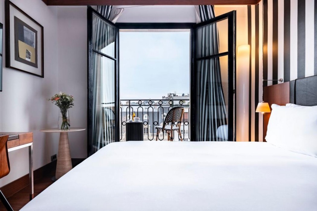 Grand Hotel Champs Elysees 28/61