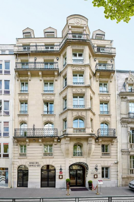 Grand Hotel Champs Elysees in PARIS