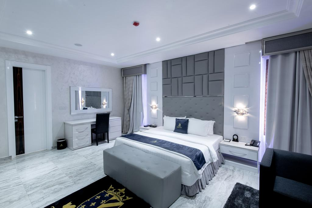 Wells Carlton Hotel and Apartment Abuja 5/57