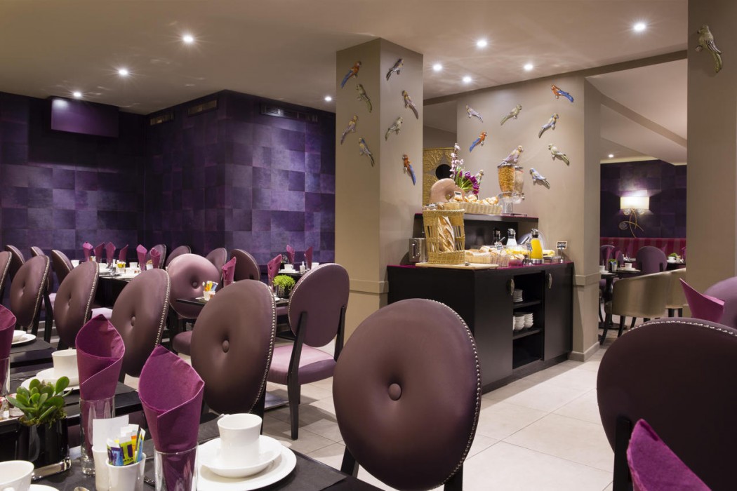 Hotel Mondial 76/100