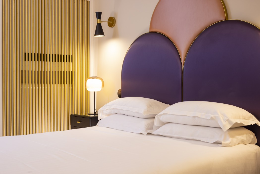 Hotel Mondial 55/100