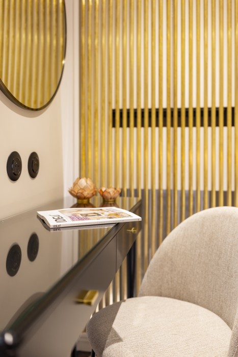 Hotel Mondial 63/100