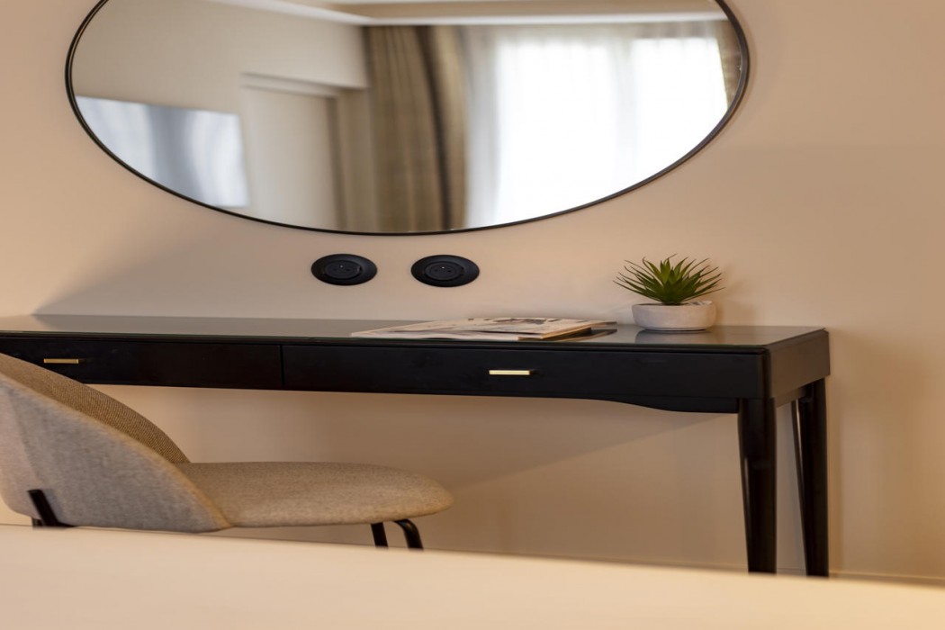 Hotel Mondial 26/100