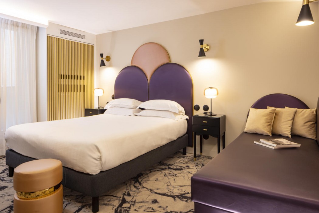 Hotel Mondial 53/100