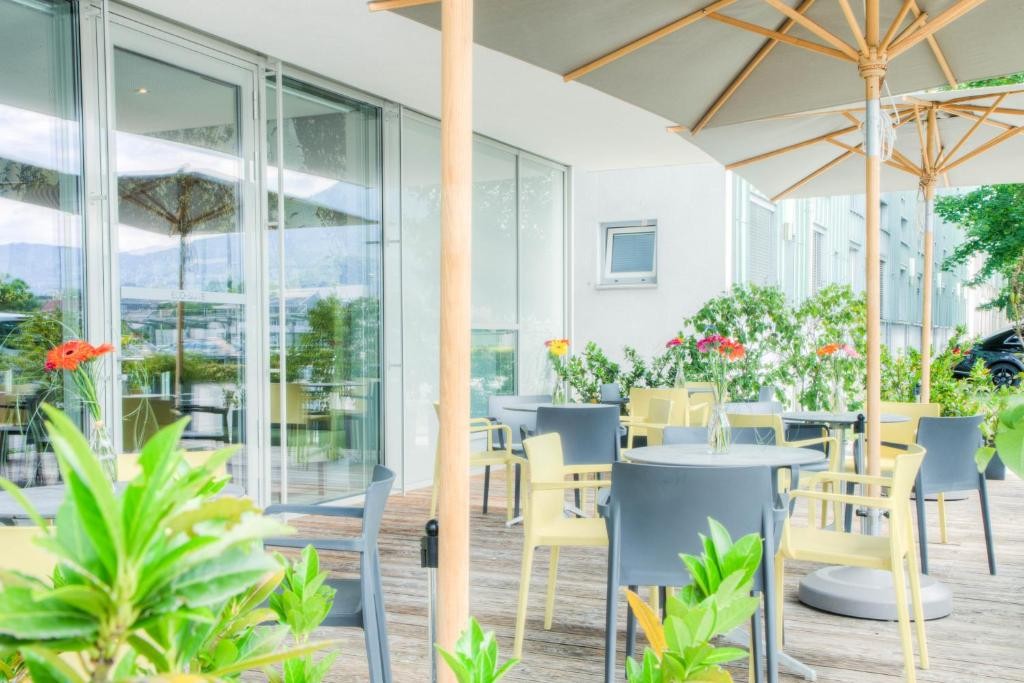 Eco-Suite Hotel 22/34