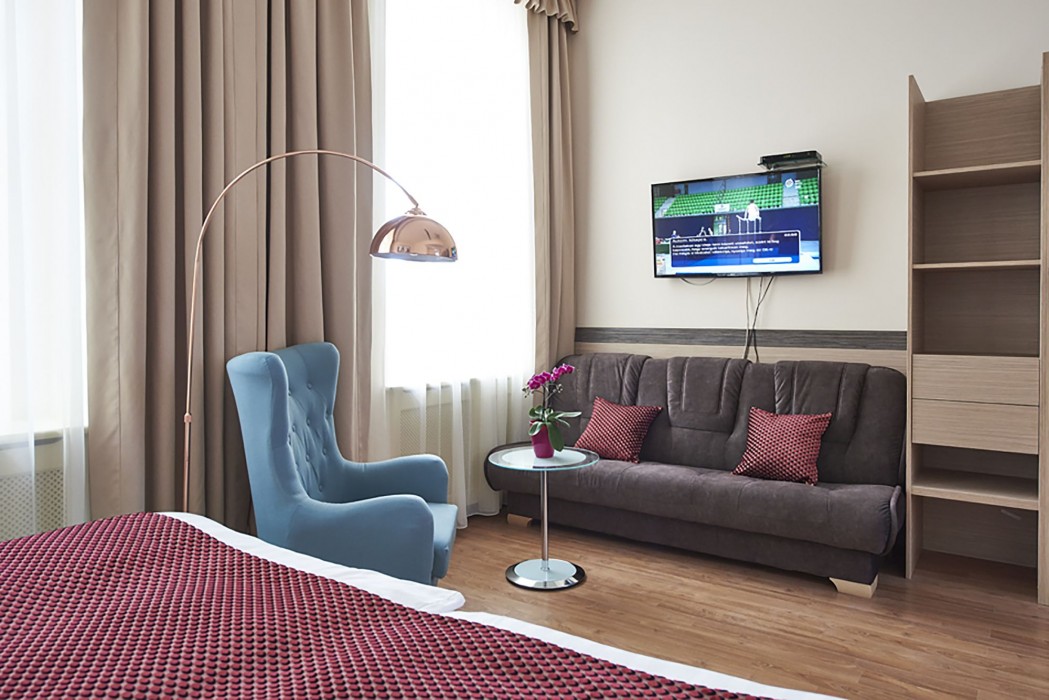 Lion Premium Hotel 49/85