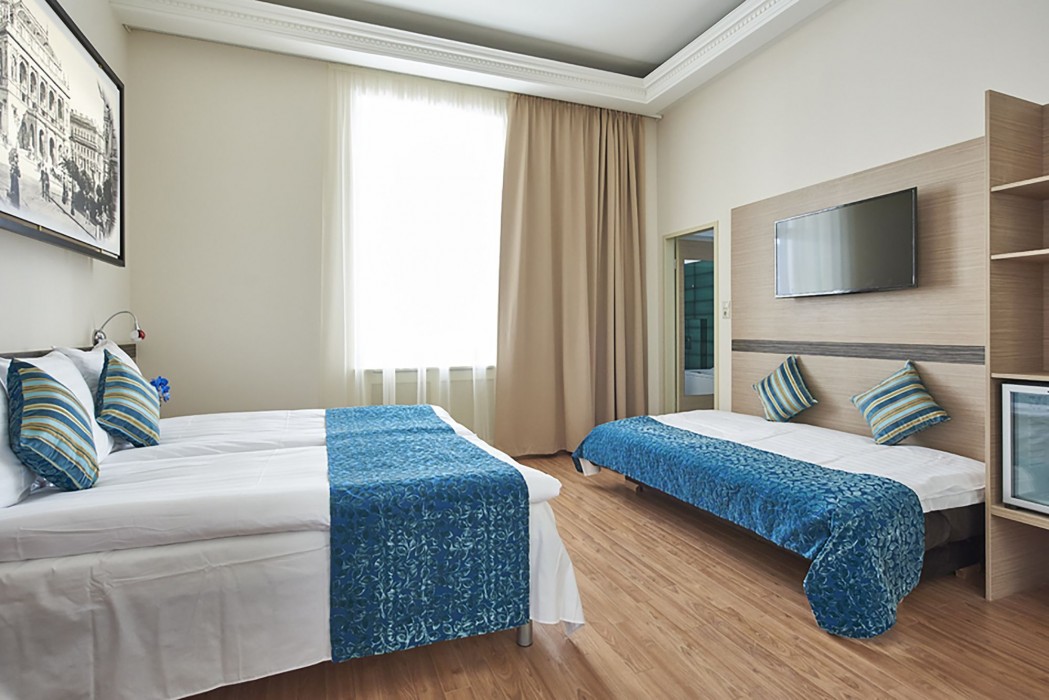 Lion Premium Hotel 19/85