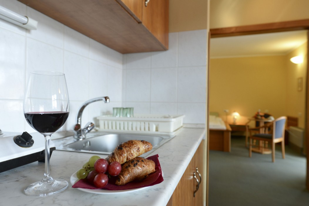 Hotel Unicornis 34/83