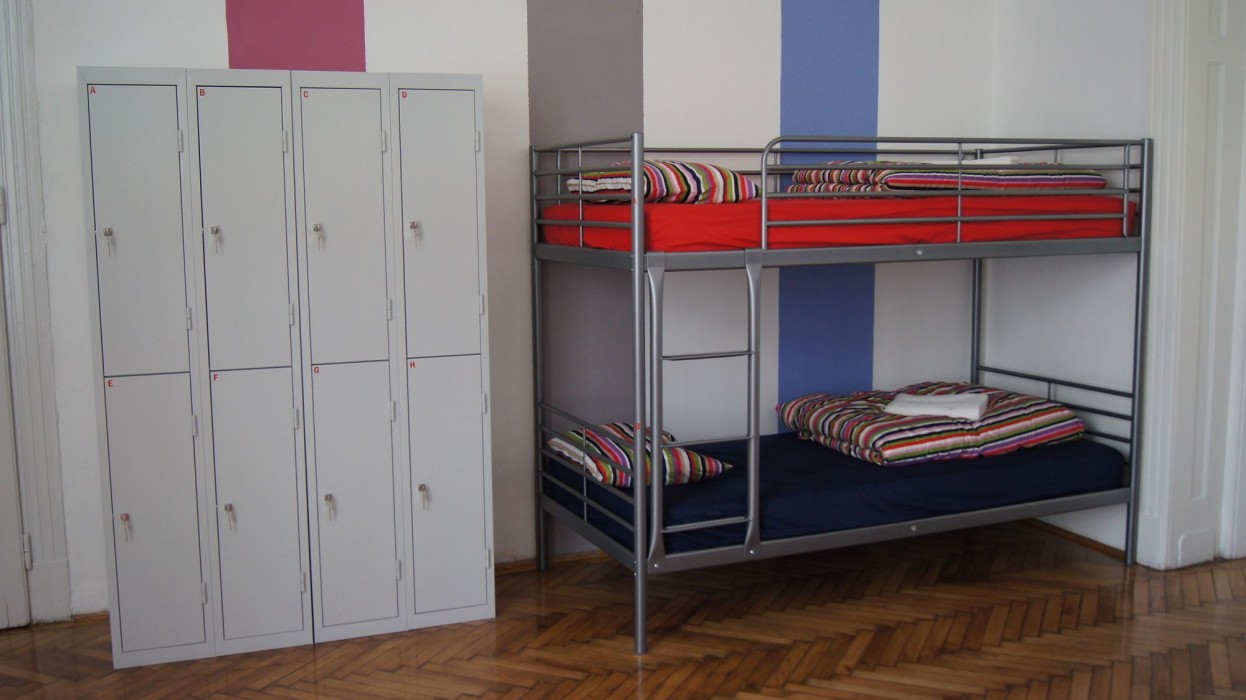 Westend Hostel 12/31