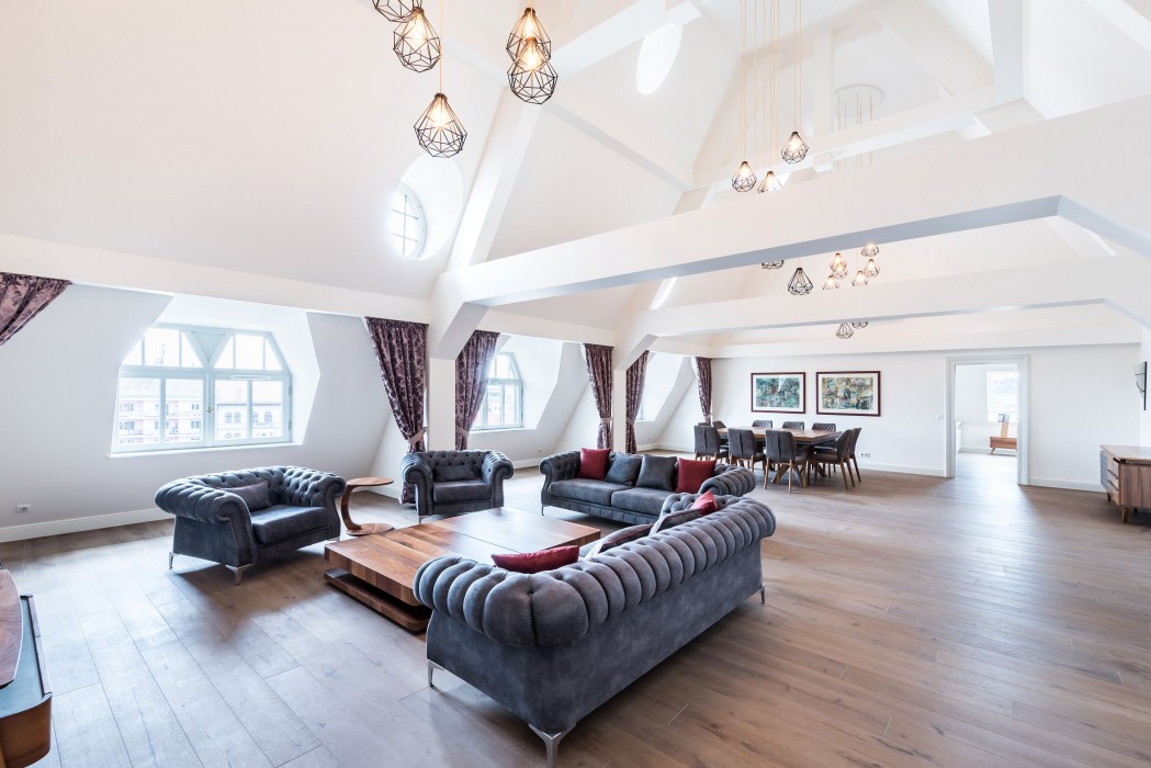 Utto Luxury Suites 24/54