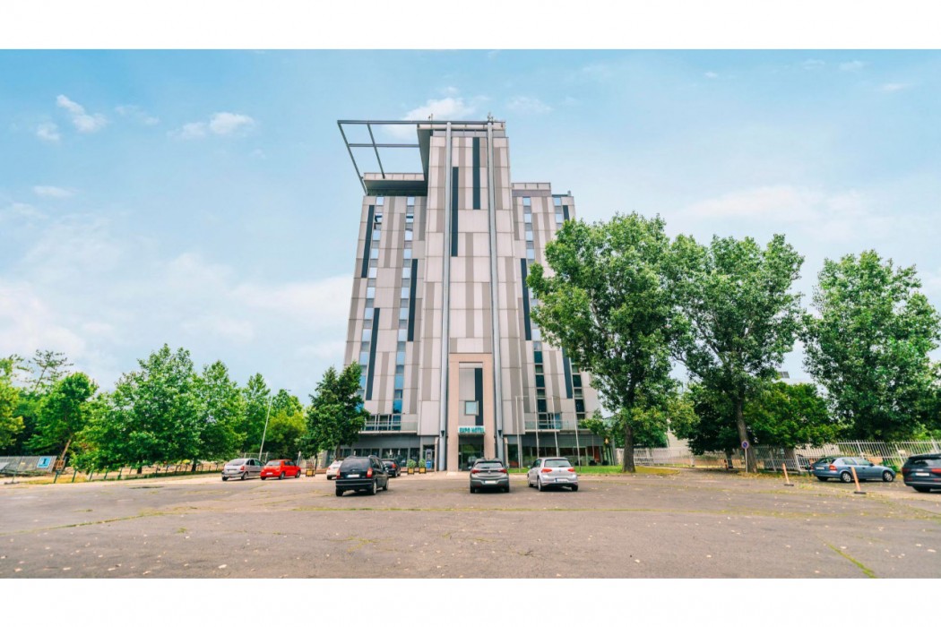 Expo Tower Hotel by Mellow Mood Hotels 3/82