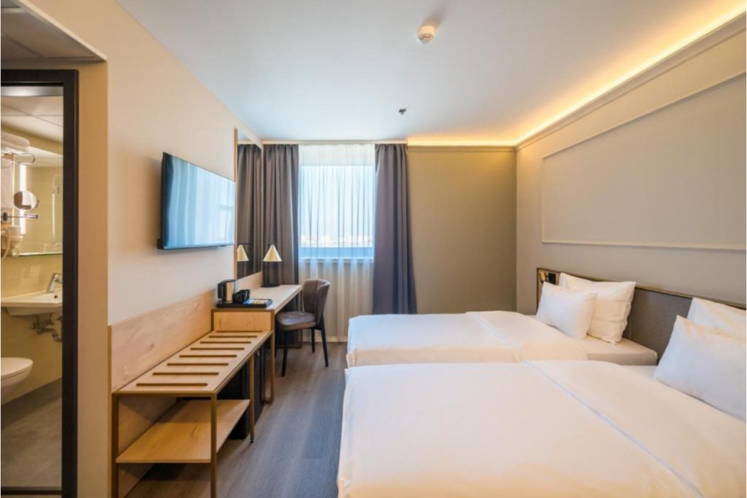 Expo Tower Hotel by Mellow Mood Hotels 14/82