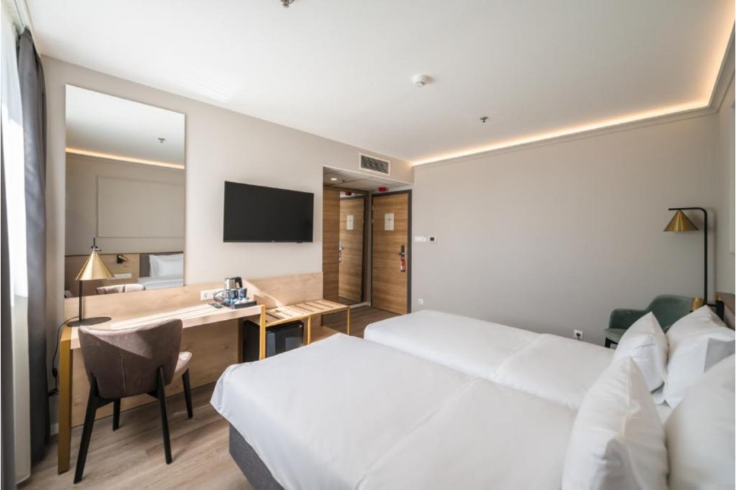 Expo Tower Hotel by Mellow Mood Hotels 13/82